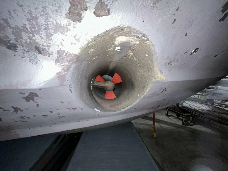 Slide: The Image of Sea Ray 560 Sedan Bridge 1999 - 5877997