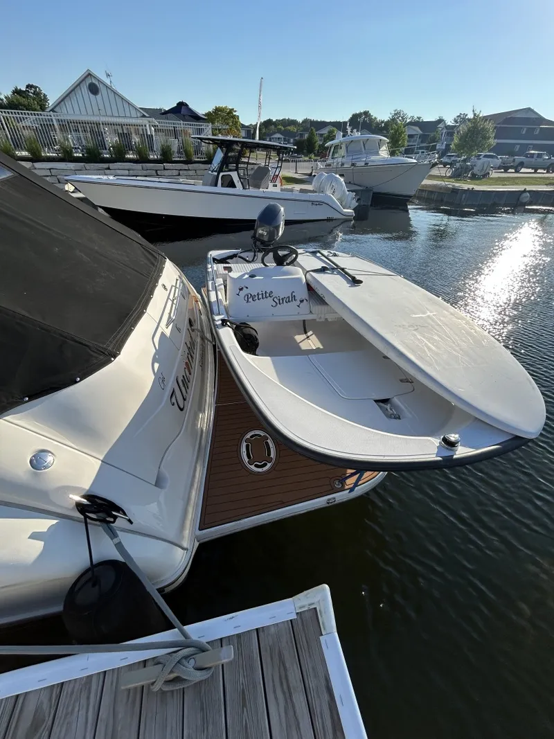 Slide: The Image of Sea Ray 560 Sedan Bridge 1999 - 6849434