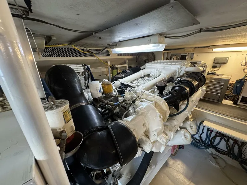 Slide: The Image of Viking 58 Convertible 1995 - 5878035