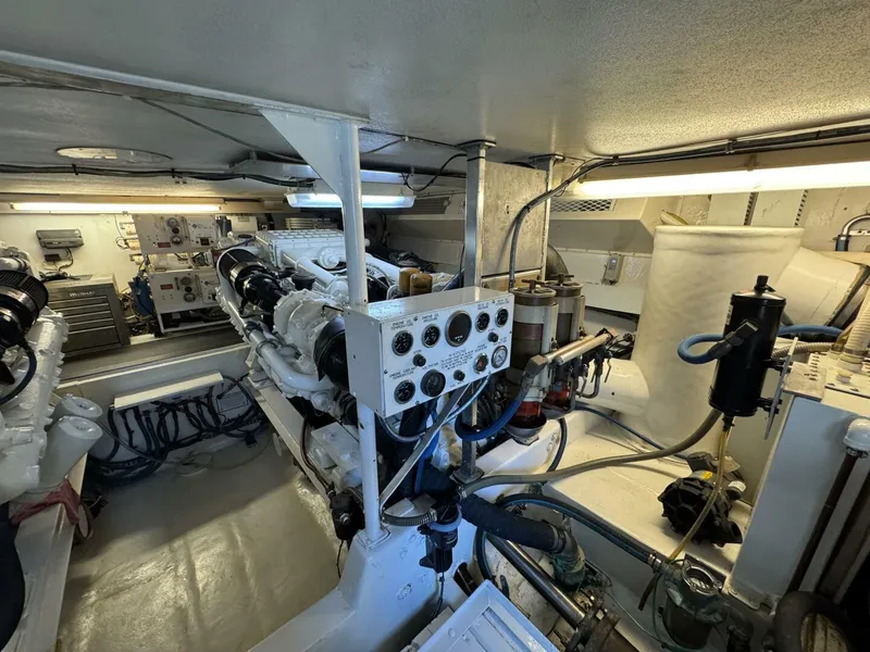 Slide: The Image of Viking 58 Convertible 1995 - 5878038