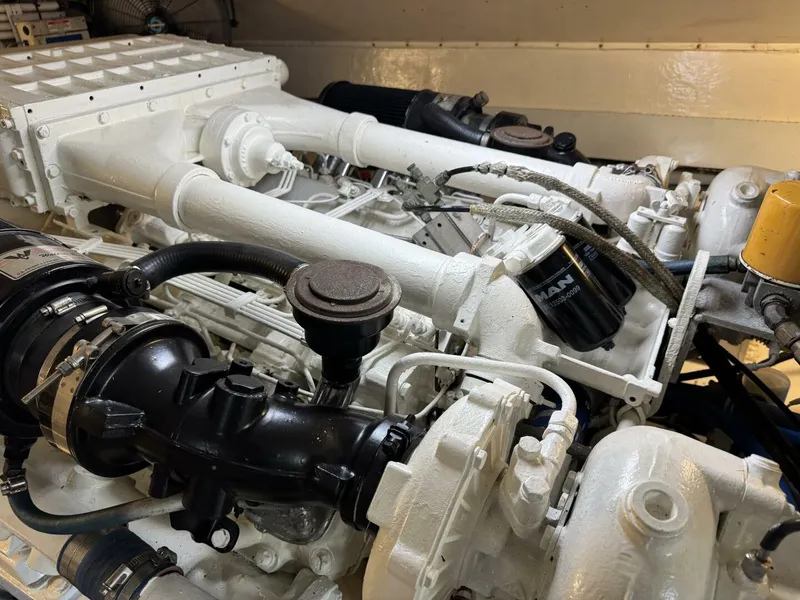 Slide: The Image of Viking 58 Convertible 1995 - 5878047