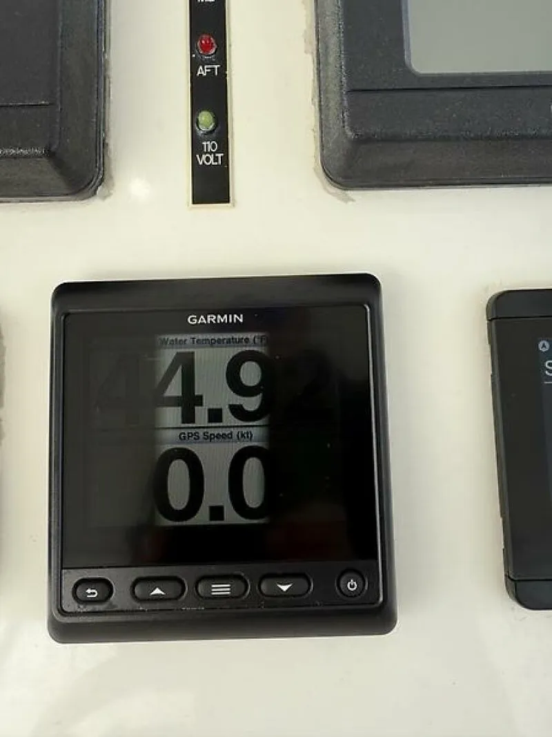 Slide: The Image of 0005513979 - 5878521