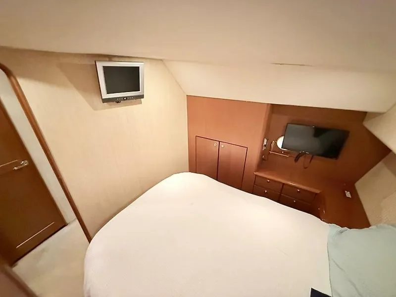 Slide: The Image of 0005514127 - 5878566