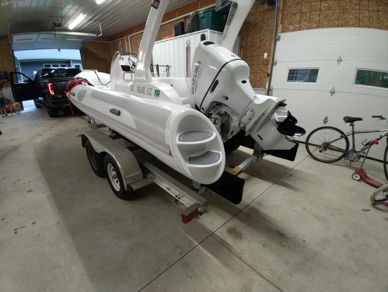 Slide: The Image of Paradise Powerboats 580 2024 - 5878638