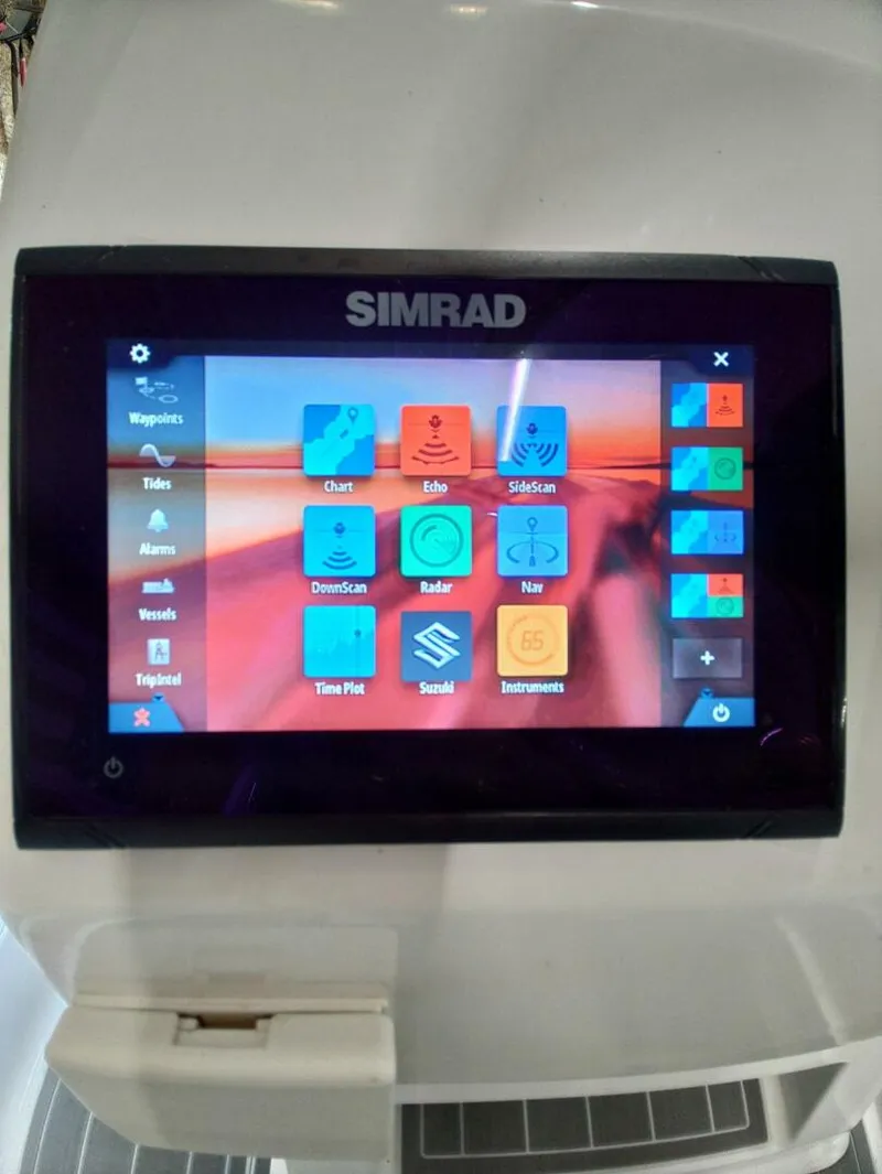 Slide: The Image of Paradise Powerboats 580 2024 - 5878639