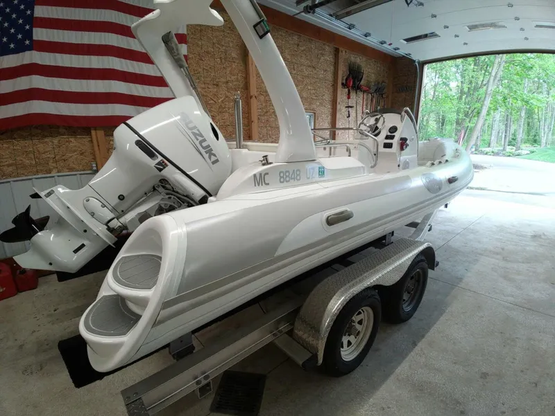 Slide: The Image of Paradise Powerboats 580 2024 - 5878628