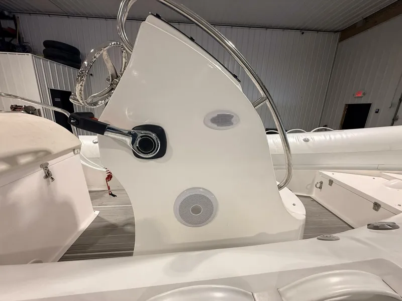 Slide: The Image of Paradise Powerboats 580 2024 - 5905020