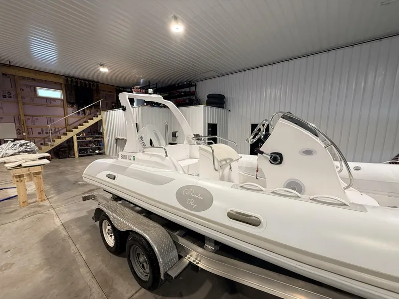 Slide: The Image of Paradise Powerboats 580 2024 - 5905024
