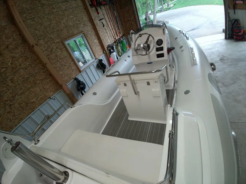 Slide: The Image of Paradise Powerboats 580 2024 - 5878631