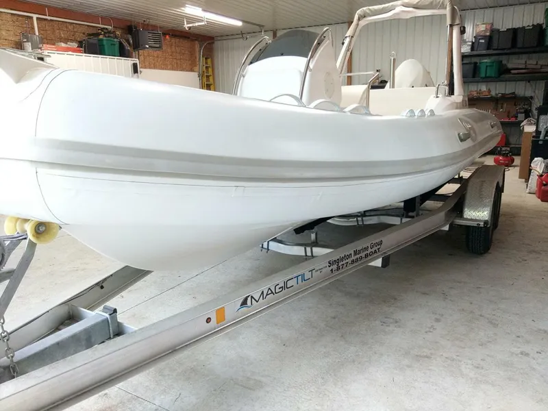 Slide: The Image of Paradise Powerboats 580 2024 - 5878632