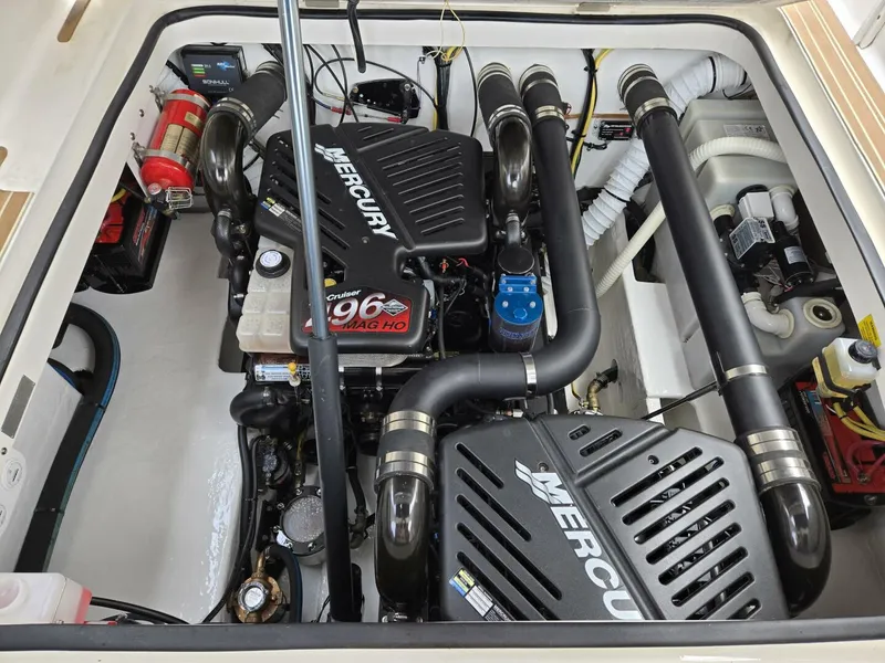 Slide: The Image of Fountain 38 Express Cruiser 2007 - 5878678