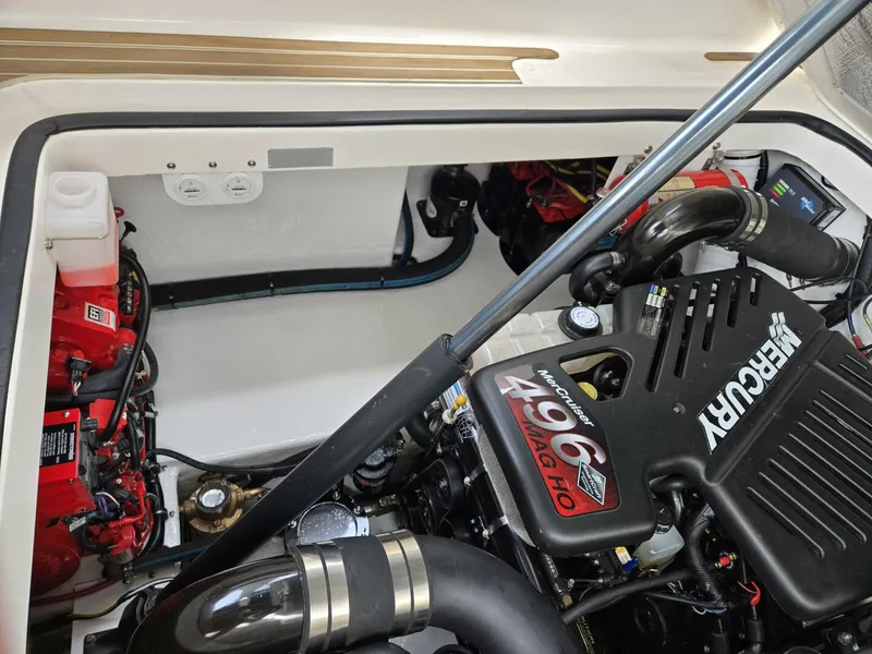 Slide: The Image of Fountain 38 Express Cruiser 2007 - 5878680