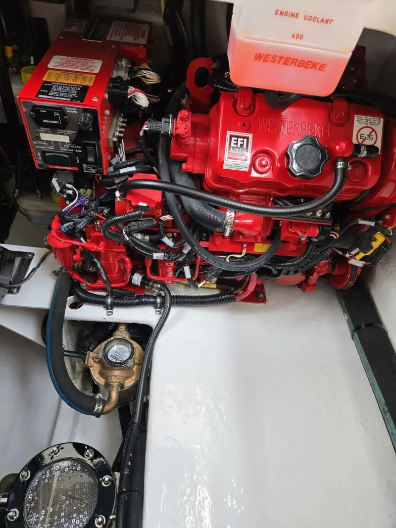 Slide: The Image of Fountain 38 Express Cruiser 2007 - 5878681