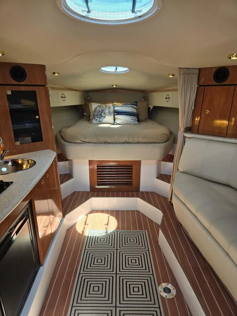 Slide: The Image of Fountain 38 Express Cruiser 2007 - 5878700