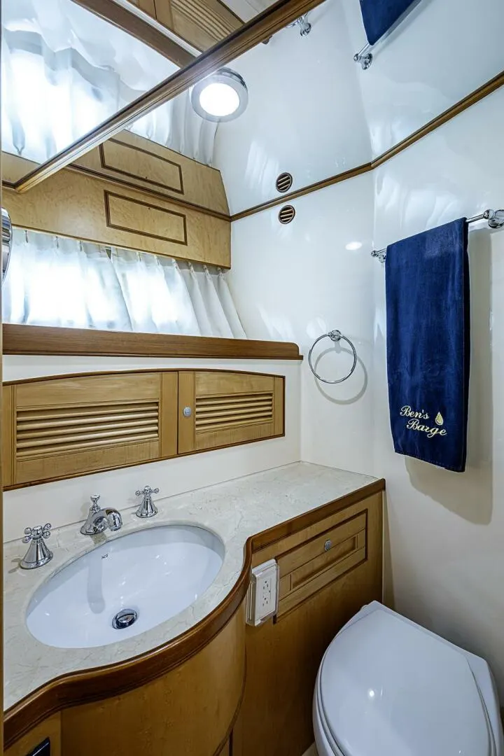 Slide: The Image of Marlow Explorer 66E 2014 - 5878851