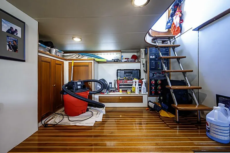 Slide: The Image of Marlow Explorer 66E 2014 - 5878856