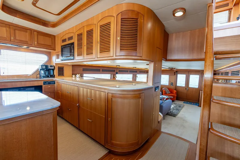 Slide: The Image of Marlow 72 GRIFFIN - Galley 2007 Marlow 72 GRIFFIN - 5879117