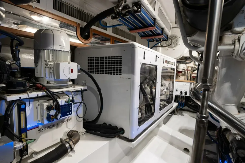 Slide: The Image of Marlow 72 GRIFFIN - Engine Room 2007 Marlow 72 GRIFFIN - 5879210