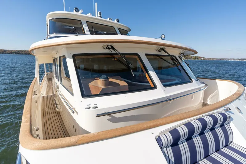 Slide: The Image of Marlow 72 GRIFFIN - Exterior Forward 2007 Marlow 72 GRIFFIN - 7650874