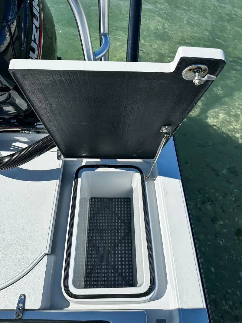 Slide: The Image of East Cape Evo V 2020 - 5879053