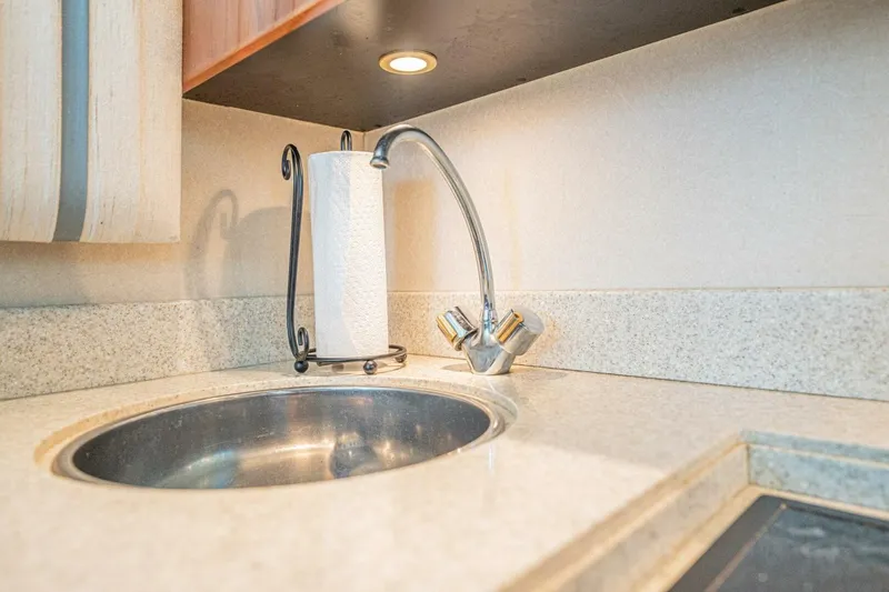 Slide: The Image of Egg Harbor 43 Sport Fisherman 2007 - 5898308