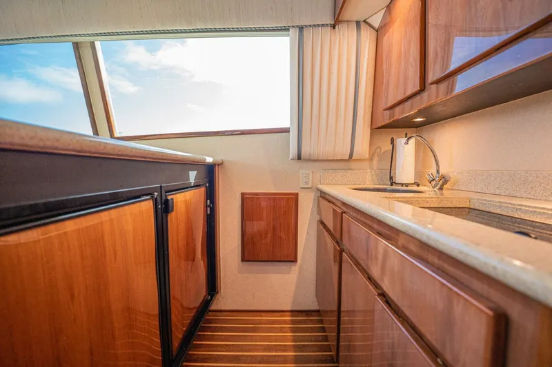 Slide: The Image of Egg Harbor 43 Sport Fisherman 2007 - 5898311