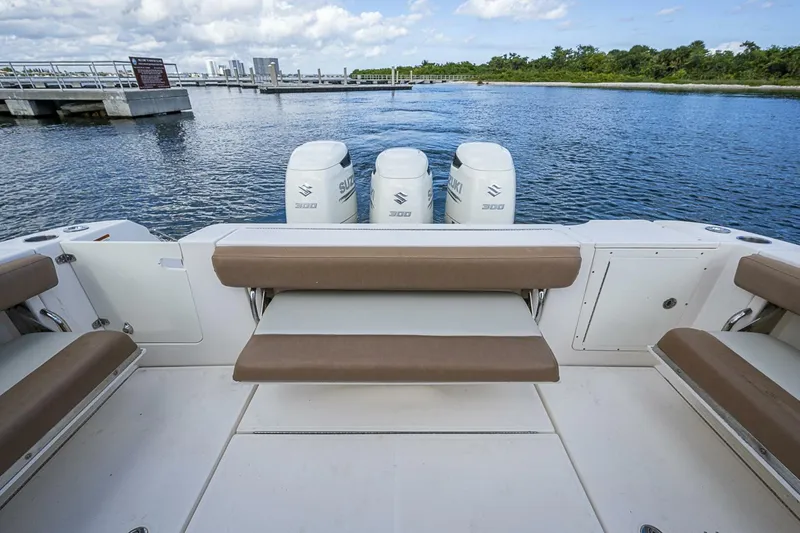 Slide: The Image of Wellcraft 340 Coastal 2013 - 5880306