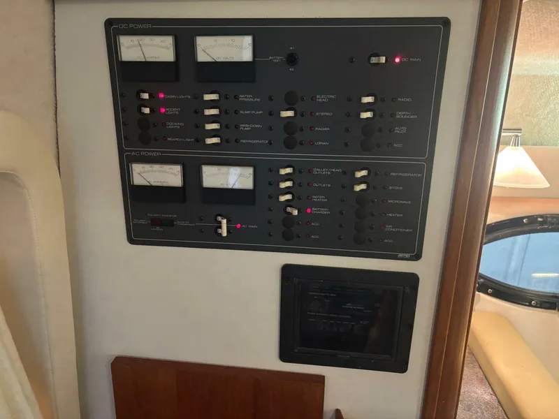 Slide: The Image of Tiara 310 SC 1988 - 5882416