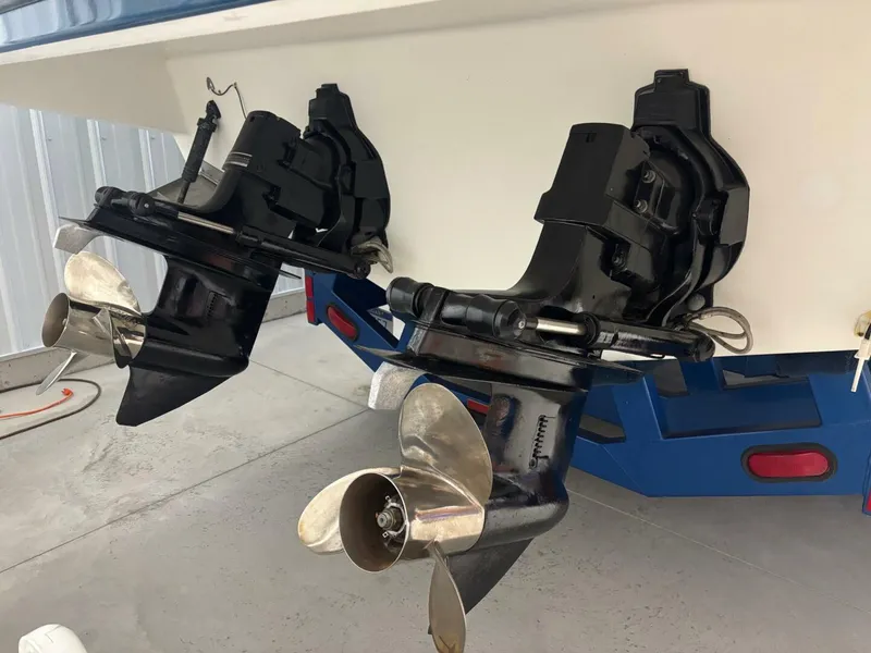 Slide: The Image of Tiara 310 SC 1988 - 5882423