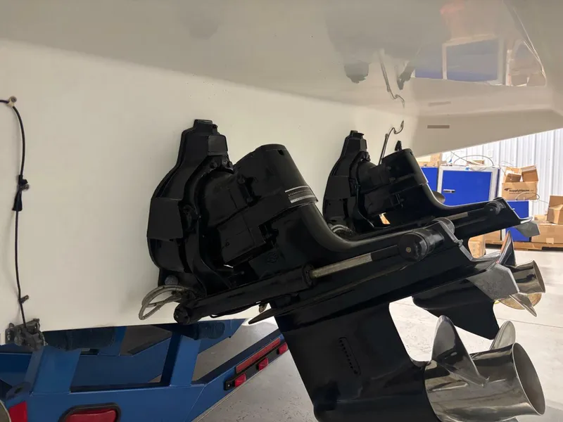 Slide: The Image of Tiara 310 SC 1988 - 5882424