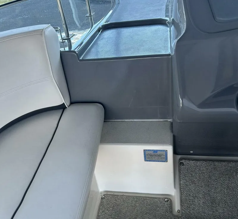 Slide: The Image of Cruisers Yachts 370 Express 2006 - 5881956