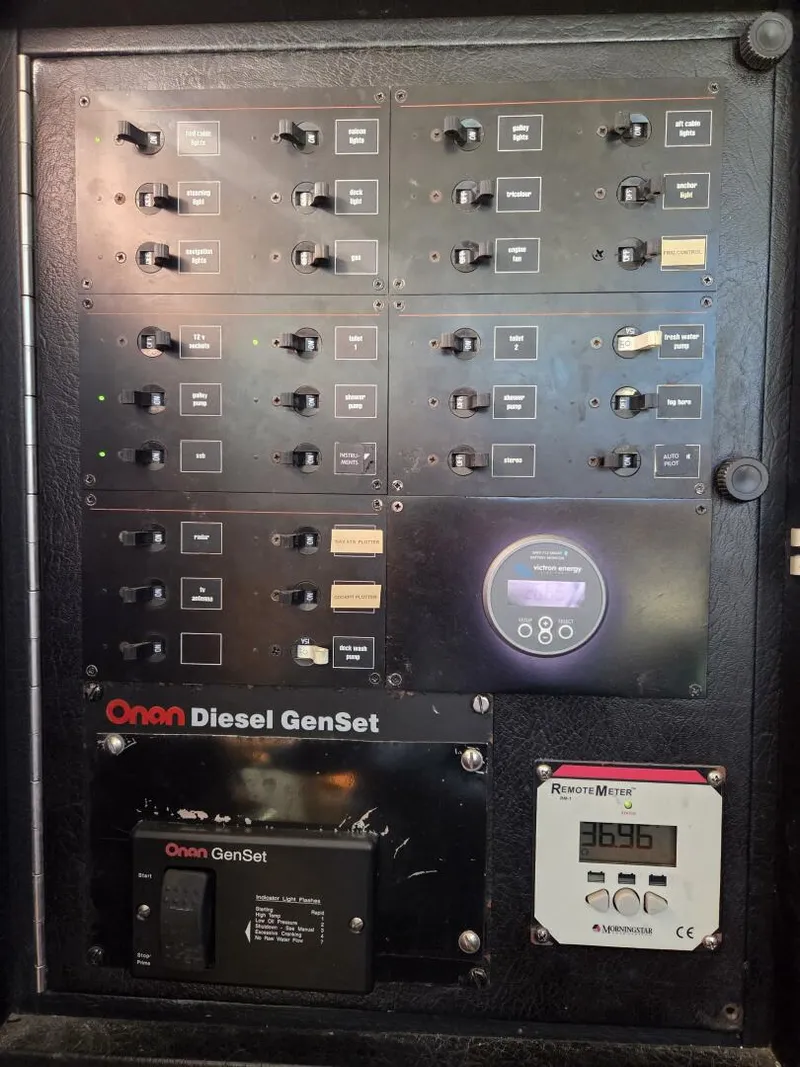 Slide: The Image of Oyster 485 1998 - 5883033