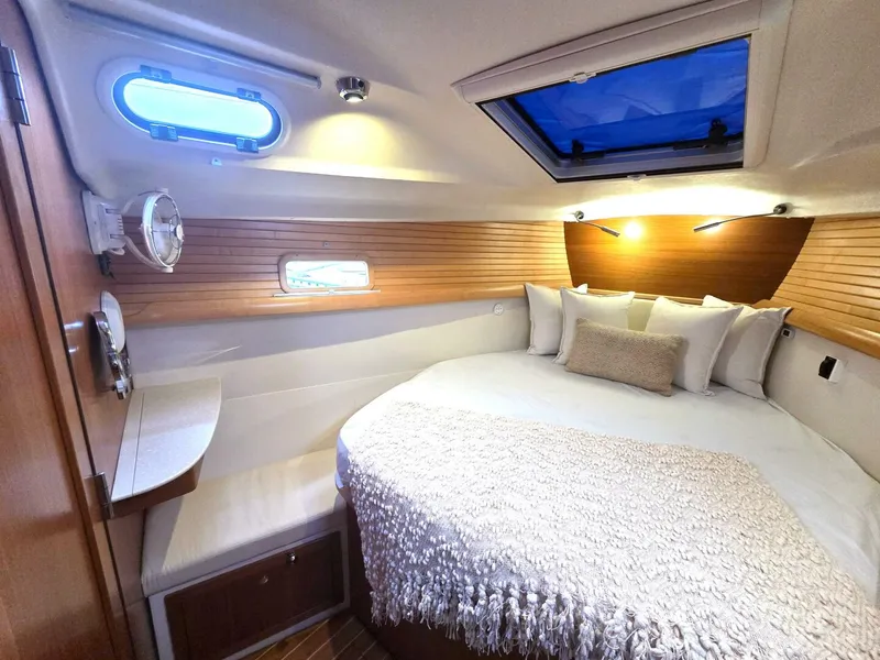 Slide: The Image of Catalina 445 2021 - 5881880