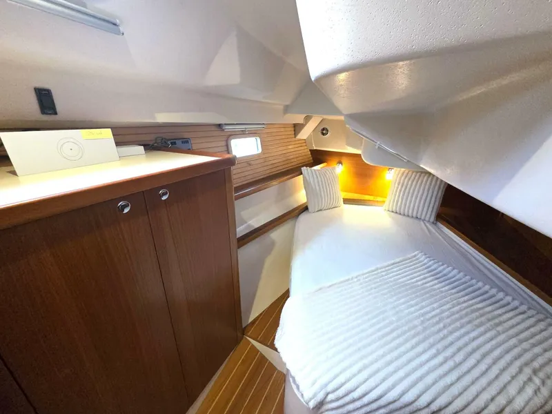 Slide: The Image of Catalina 445 2021 - 5881883