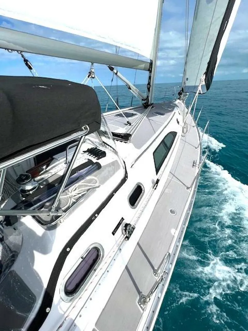 Slide: The Image of Catalina 445 2021 - 5882590