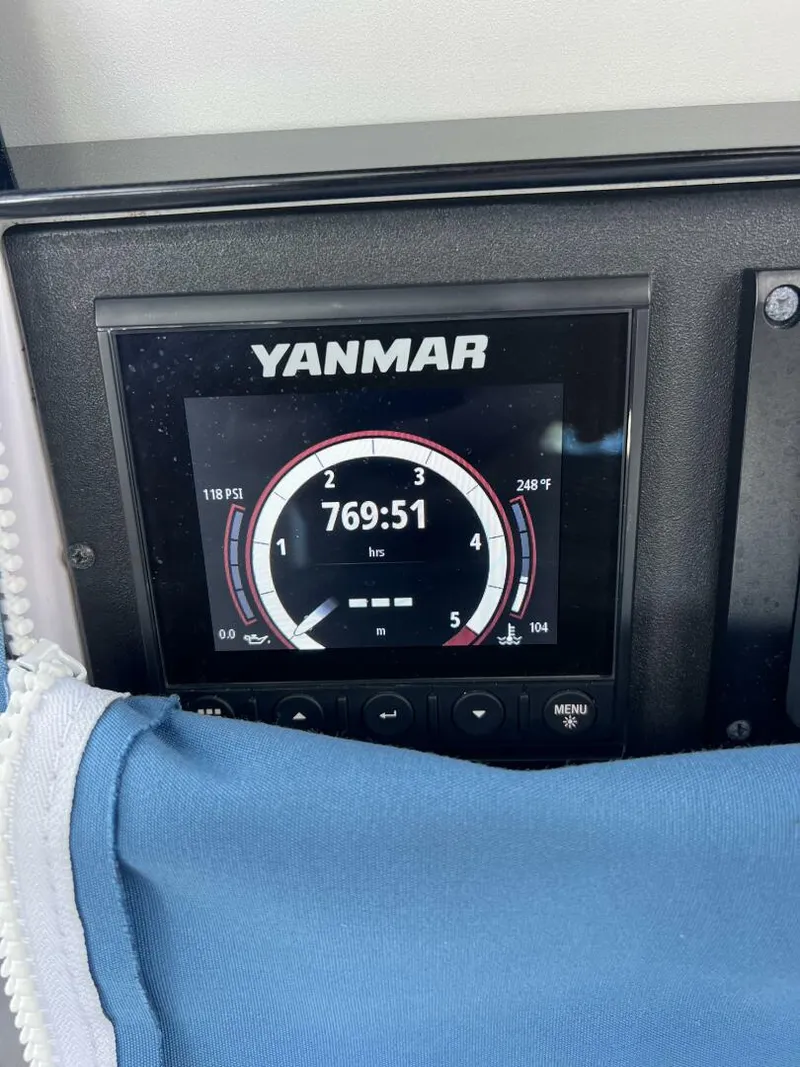 Slide: The Image of Catalina 445 2021 - 5882727