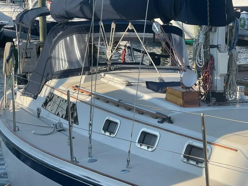 Slide: The Image of O'Day 34 1982 - 5882315