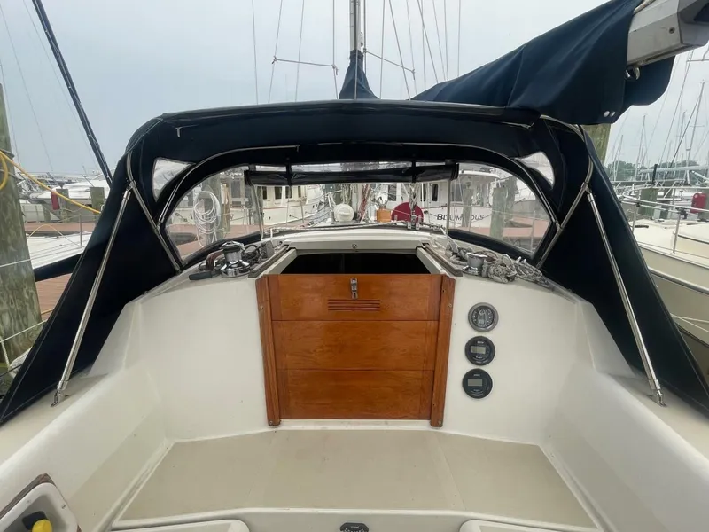 Slide: The Image of O'Day 34 1982 - 5882300