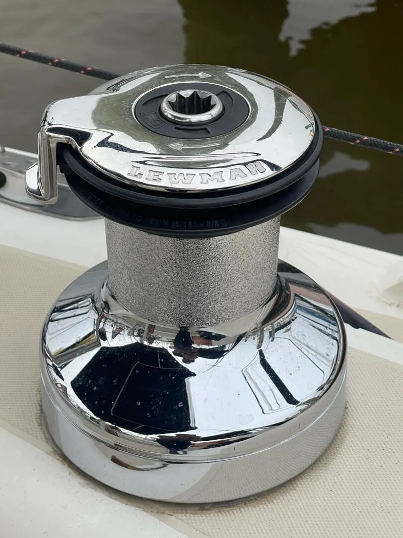 Slide: The Image of O'Day 34 1982 - 5882320