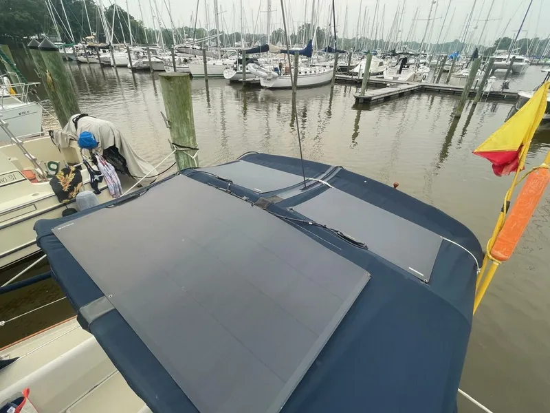 Slide: The Image of O'Day 34 1982 - 5882298