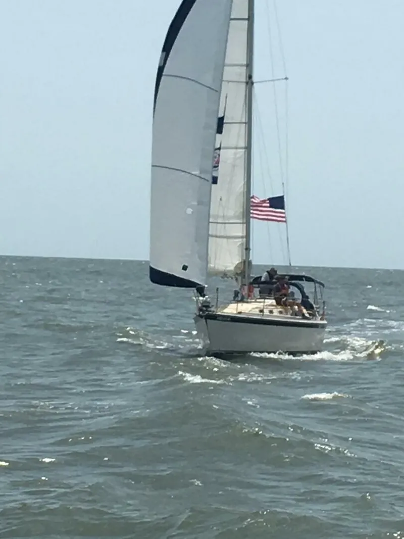 Slide: The Image of O'Day 34 1982 - 5882289