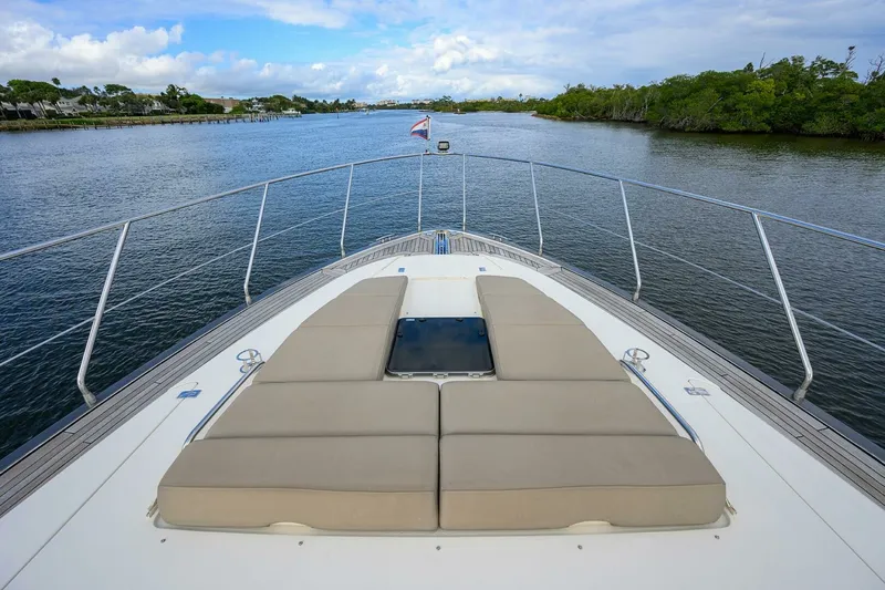 Slide: The Image of Marquis 66 ANDIAMO - Bow 2016 Marquis 66 660 Sport Yacht ANDIAMO - 7675170