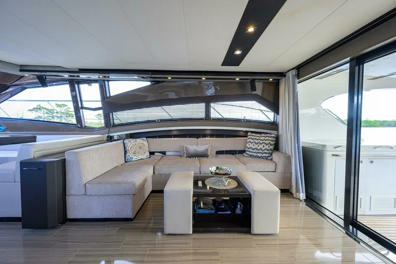 Slide: The Image of Marquis 66 ANDIAMO - Salon 2016 Marquis 66 660 Sport Yacht ANDIAMO - 7675136