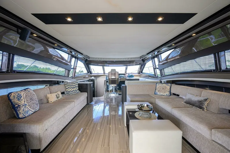 Slide: The Image of Marquis 66 ANDIAMO - Salon 2016 Marquis 66 660 Sport Yacht ANDIAMO - 7675135