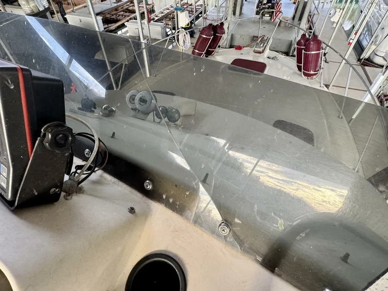 Slide: The Image of Silverton 34 Convertible 1979 - 5882956