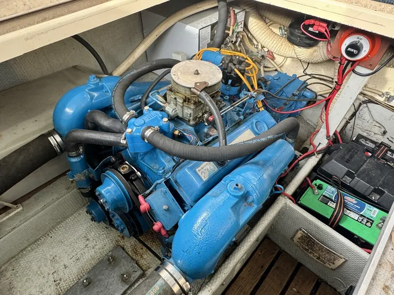 Slide: The Image of Silverton 34 Convertible 1979 - 5882979