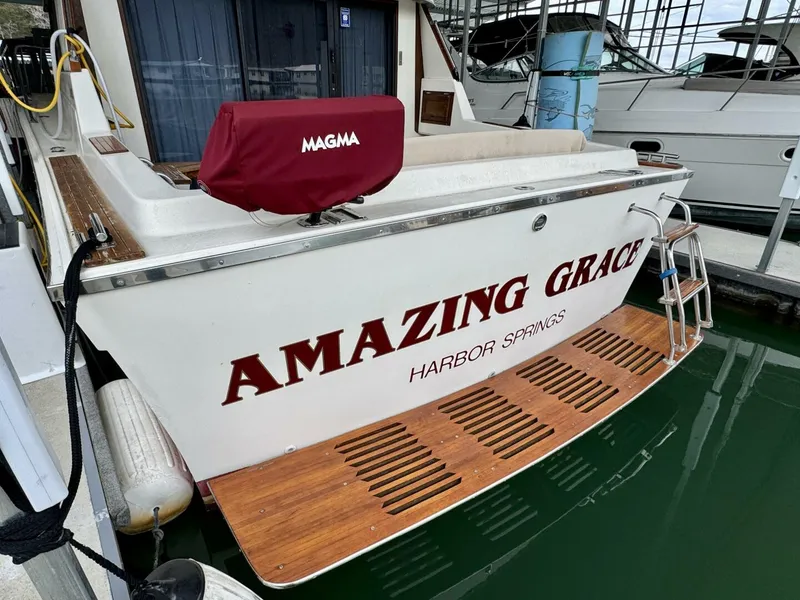 Slide: The Image of Silverton 34 Convertible 1979 - 5882996