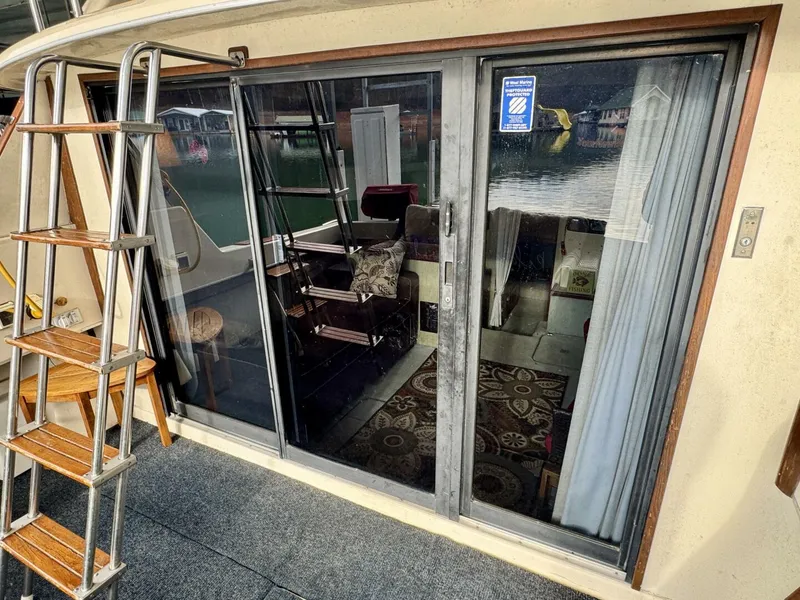 Slide: The Image of Silverton 34 Convertible 1979 - 5882873