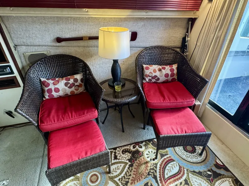 Slide: The Image of Silverton 34 Convertible 1979 - 5882880