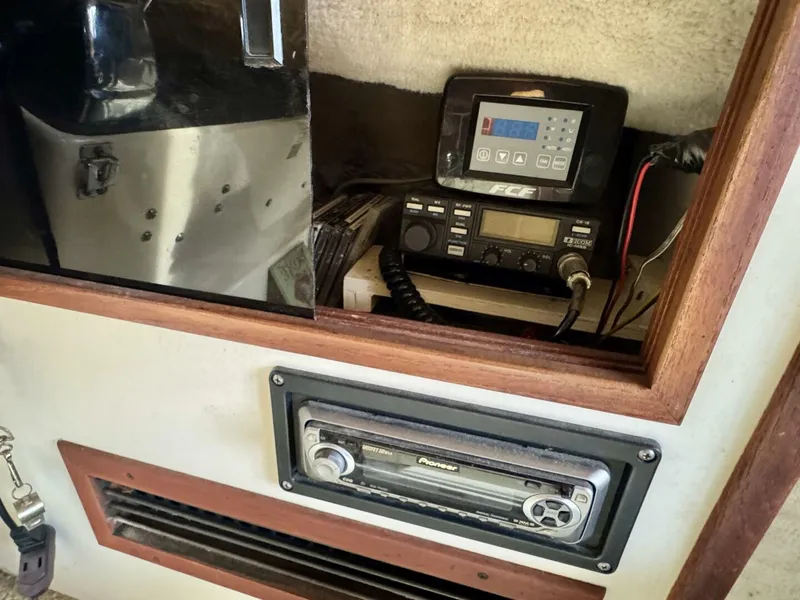 Slide: The Image of Silverton 34 Convertible 1979 - 5882888